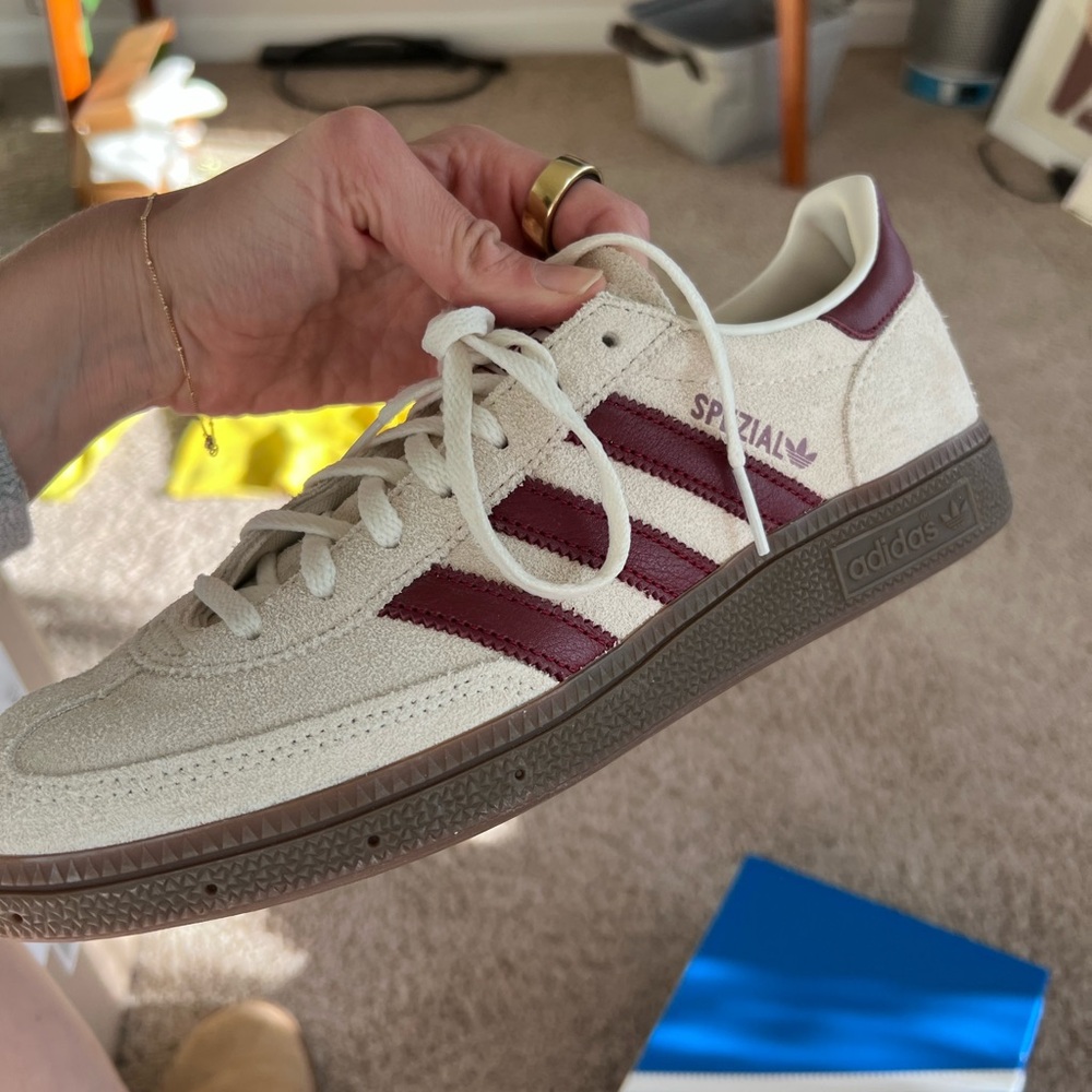 Adidas Cream and Burgundy Sneakers (Handball Spezial)